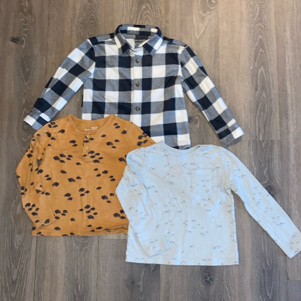 Bundle of 2 long sleeve Tshirts and button down collared fleece shirt